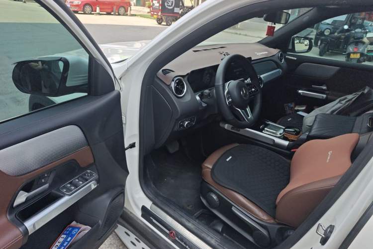 Used Mercedes-Benz GLB 2022 Second Facelift GLB 200 Dynamic Edition Driver Seat