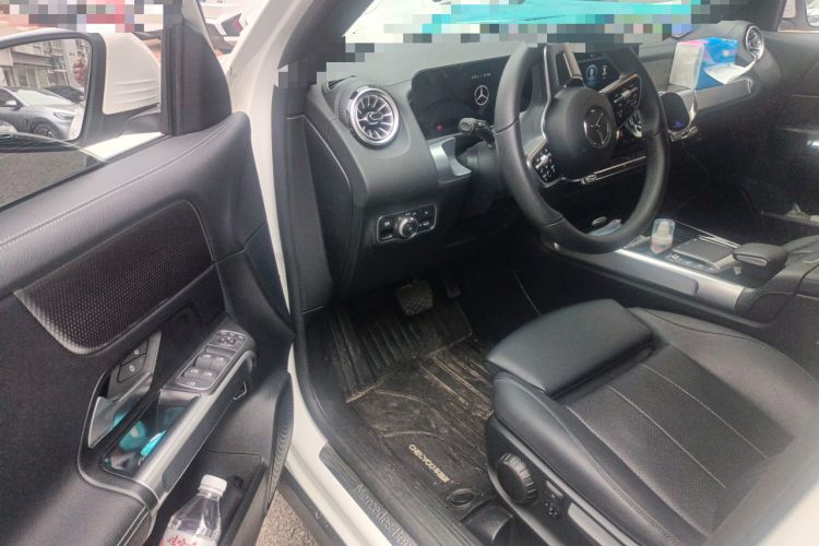 Used Mercedes-Benz GLB 2022 GLB 220 Dynamic Edition Driver Seat