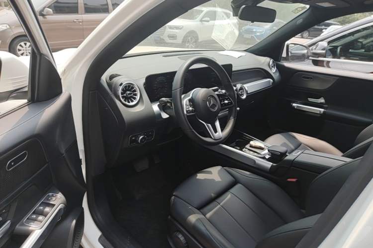 Used Mercedes-Benz GLB 2022 GLB 220 Fashion Model Driver Seat