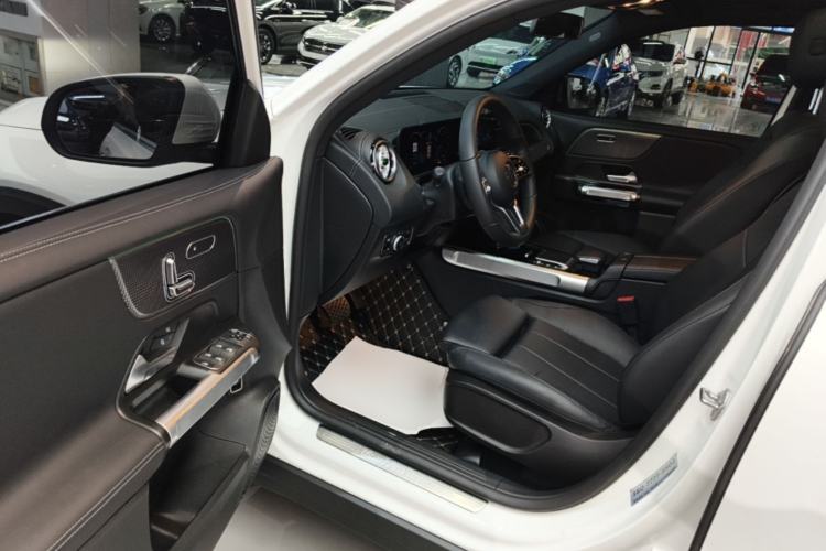 Used Mercedes-Benz GLB 2022 GLB 220 Fashion Model Driver Seat