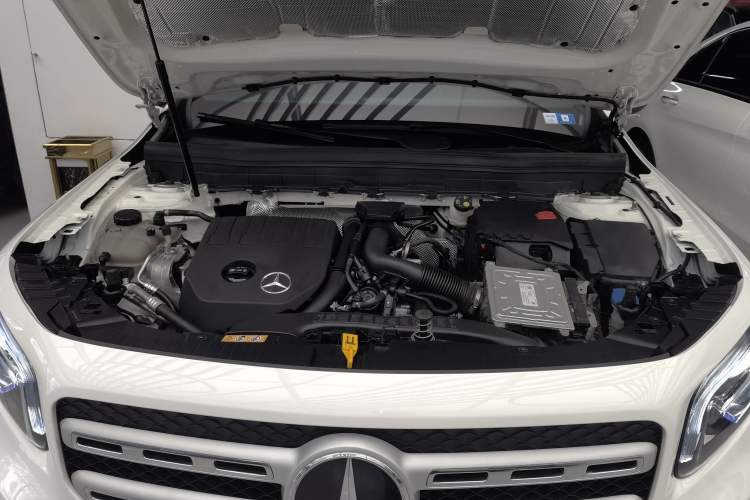 Used Mercedes-Benz GLB 2022 Second Facelift GLB 200 Dynamic Edition Engine Bay