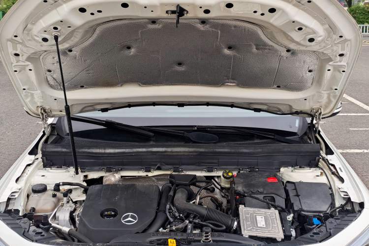 Used Mercedes-Benz GLB 2022 Updated GLB 200 Fashion Edition Engine Bay