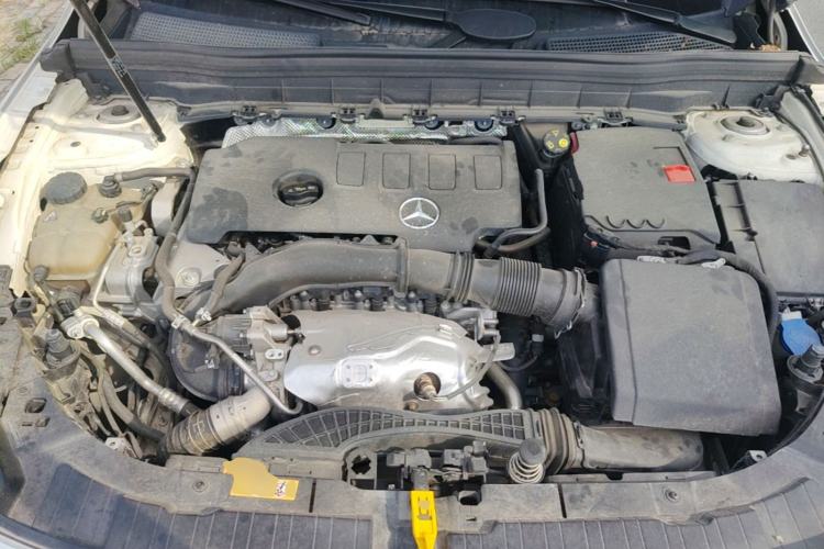 Used Mercedes-Benz GLB 2022 GLB 220 Dynamic Edition Engine Bay