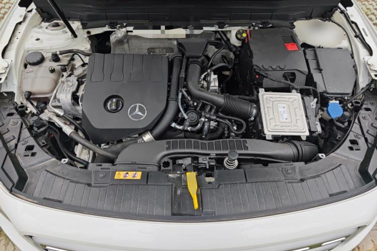 Used Mercedes-Benz GLB 2022 Second Facelift GLB 200 Fashion Edition Engine Bay
