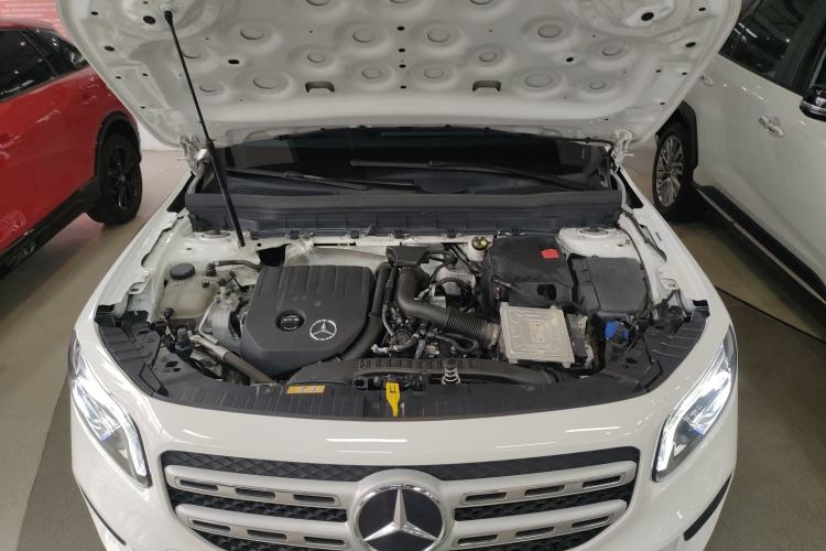 Used Mercedes-Benz GLB 2022 GLB 200 Dynamic Edition Engine Bay