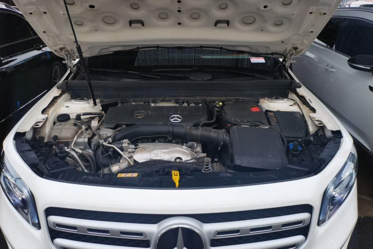 Used Mercedes-Benz GLB 2022 GLB 220 Fashion Model Engine Bay