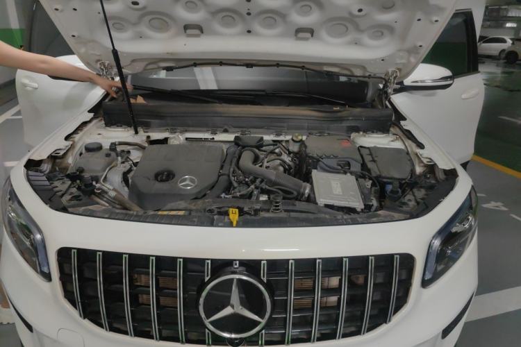 Used Mercedes-Benz GLB 2022 Second Facelift GLB 200 Dynamic Edition Engine Bay