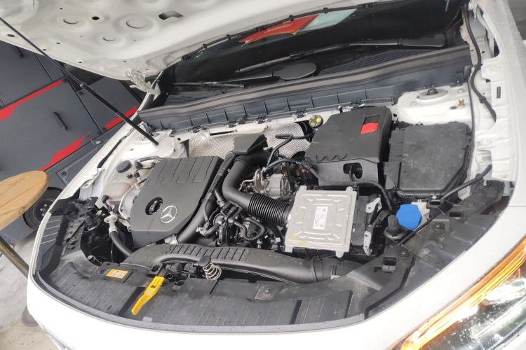 Used Mercedes-Benz GLB 2022 GLB 200 Stylish Edition Engine Bay