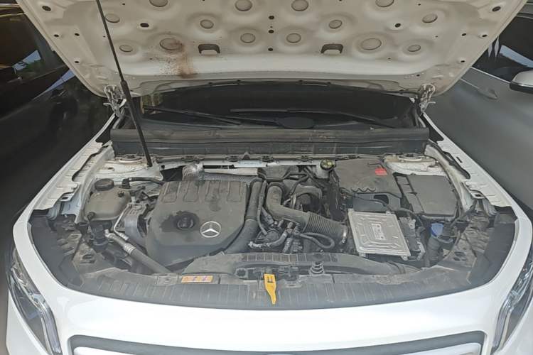 Used Mercedes-Benz GLB 2022 Refresh GLB 200 Dynamic Edition Engine Bay