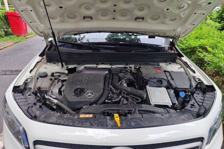 Used Mercedes-Benz GLB 2022 GLB 200 Stylish Edition Engine Bay