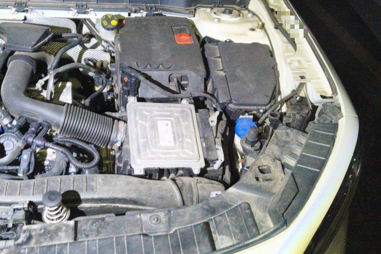 Used Mercedes-Benz GLB 2022 GLB 200 Stylish Edition Engine Bay Left