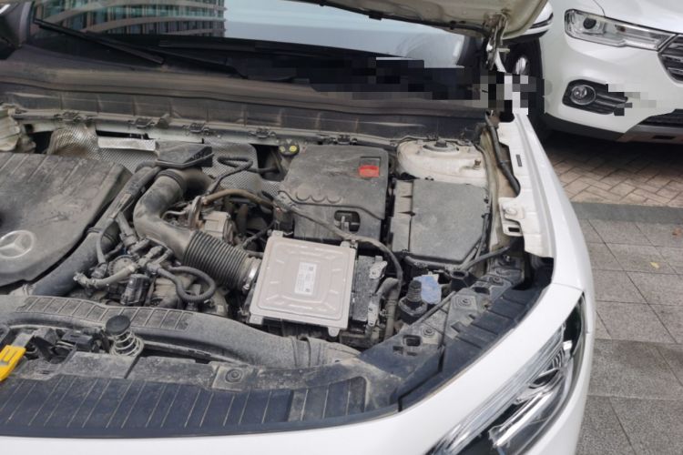 Used Mercedes-Benz GLB 2022 Second Facelift GLB 200 Fashion Edition Engine Bay Left
