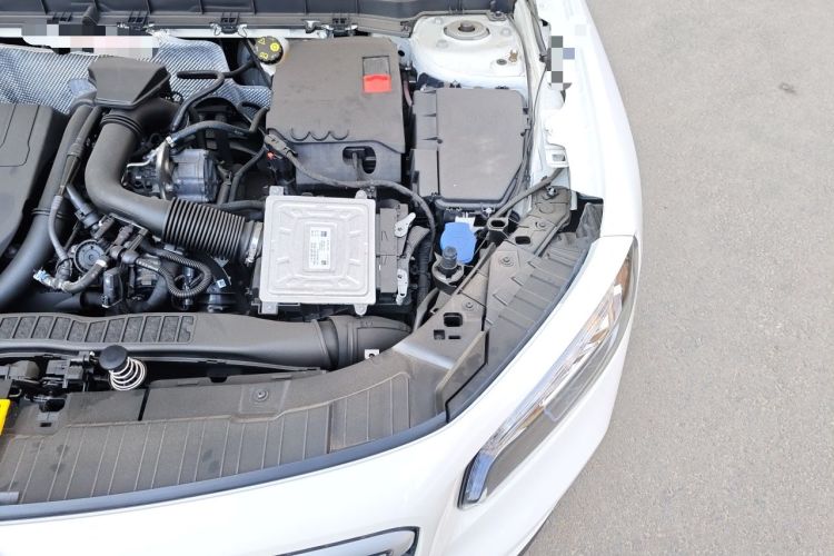 Used Mercedes-Benz GLB 2022 GLB 200 Dynamic Edition Engine Bay Left