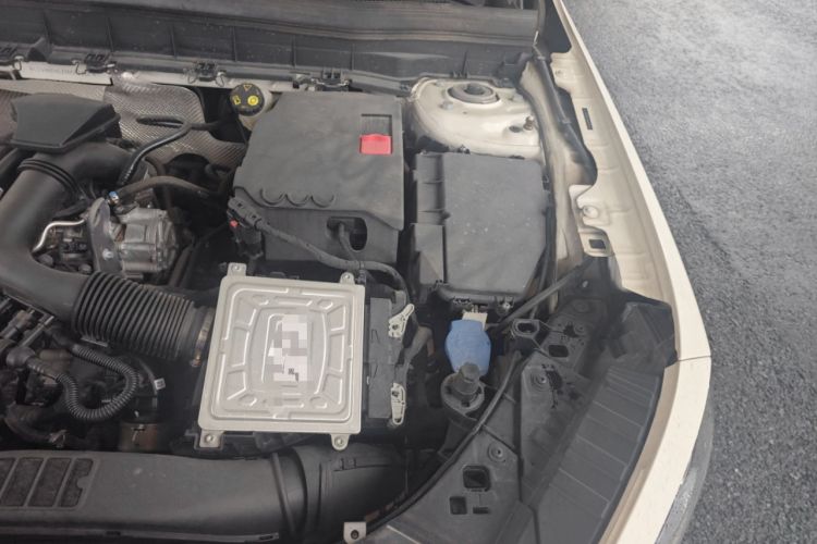 Used Mercedes-Benz GLB 2022 Second Facelift GLB 200 Fashion Edition Engine Bay Left