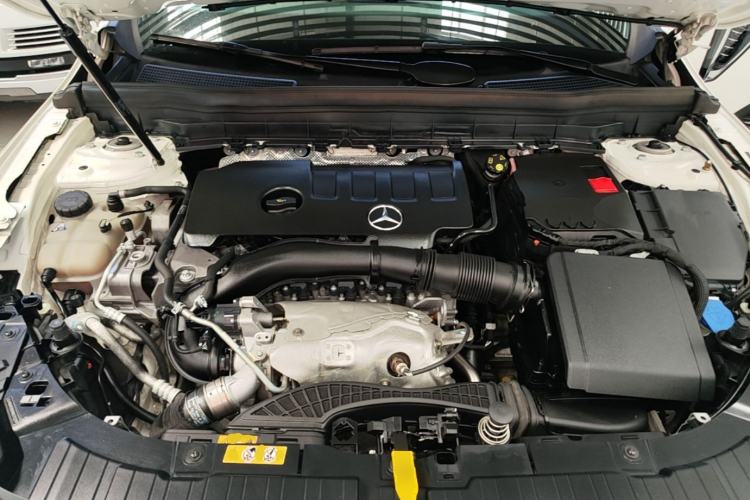 Used Mercedes-Benz GLB 2022 GLB 220 Fashion Model Engine Bay
