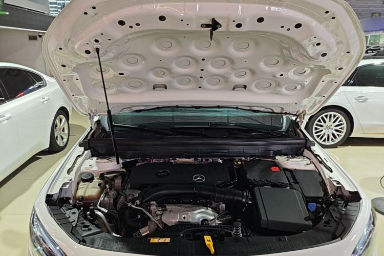 Used Mercedes-Benz GLB 2022 GLB 220 Dynamic Edition Engine Bay