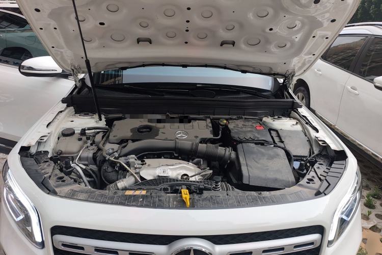 Used Mercedes-Benz GLB 2022 GLB 220 Fashion Model Engine Bay
