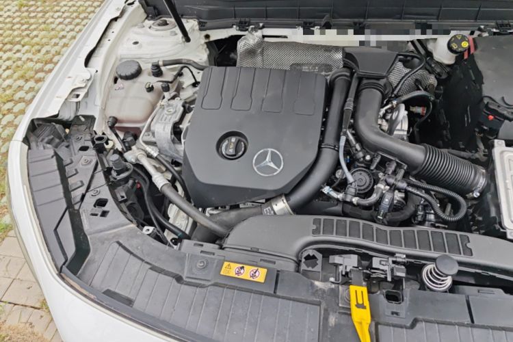 Used Mercedes-Benz GLB 2022 Second Facelift GLB 200 Fashion Edition Engine Bay Right