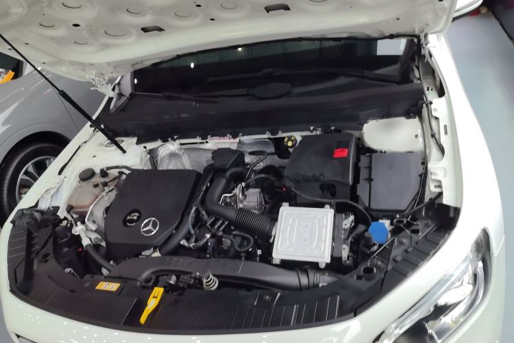 Used Mercedes-Benz GLB 2022 Updated GLB 200 Fashion Edition Engine Bay