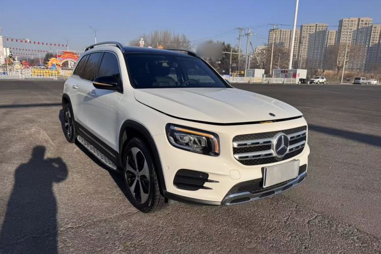 Used Mercedes-Benz GLB 2022 Updated GLB 200 Fashion Edition Exterior 2
