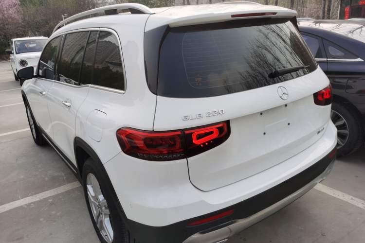 Used Mercedes-Benz GLB 2022 GLB 220 Dynamic Edition Exterior 2