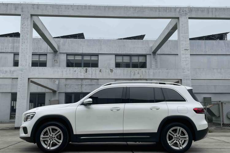 Used Mercedes-Benz GLB 2022 GLB 200 Dynamic Edition Exterior 3
