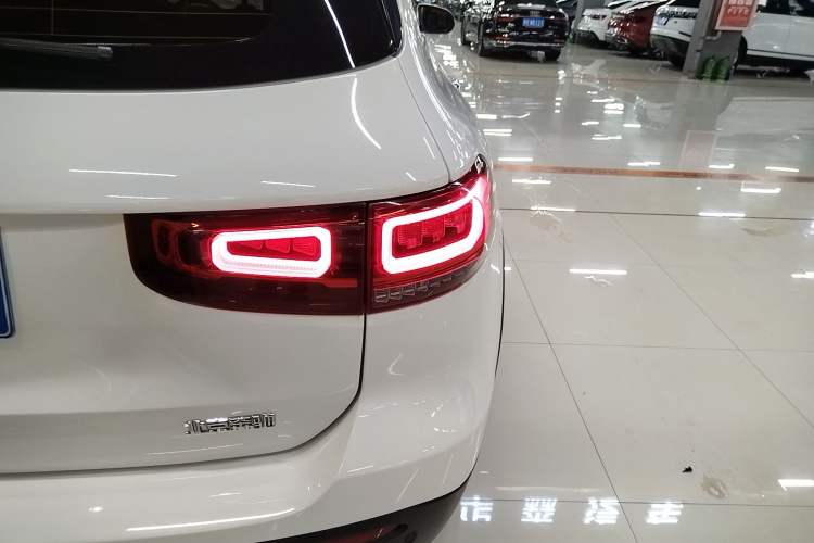 Used Mercedes-Benz GLB 2022 GLB 220 Dynamic Edition Exterior 3