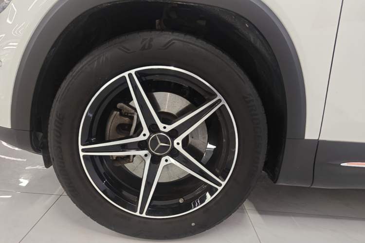 Used Mercedes-Benz GLB 2022 GLB 220 Dynamic Edition Exterior 4