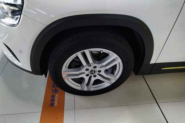 Used Mercedes-Benz GLB 2022 GLB 220 Dynamic Edition Exterior 4