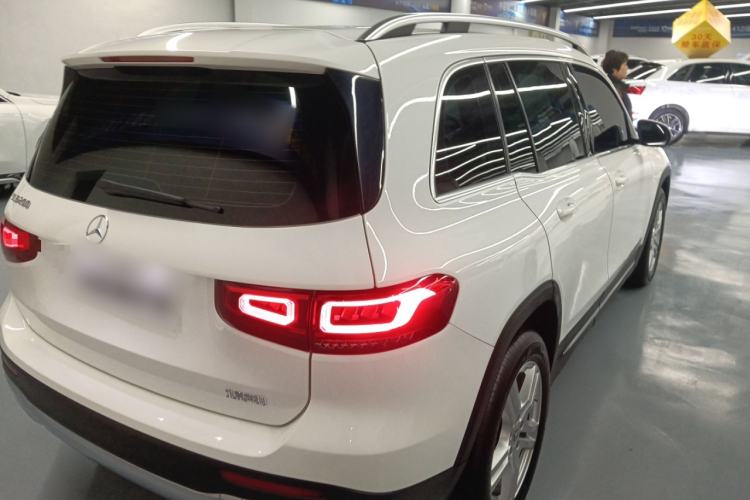 Used Mercedes-Benz GLB 2022 Second Facelift GLB 200 Dynamic Edition Exterior 5