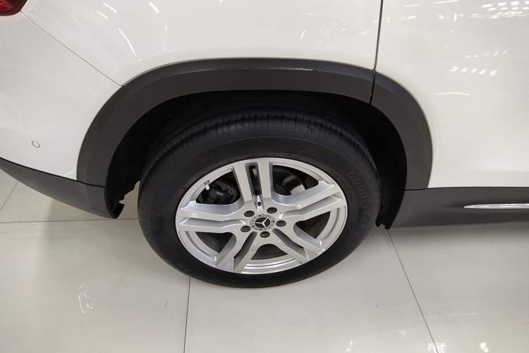 Used Mercedes-Benz GLB 2022 GLB 220 Dynamic Edition Exterior 5