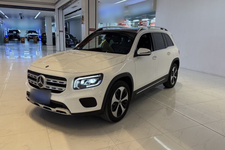 Used Mercedes-Benz GLB 2022 Updated GLB 200 Fashion Edition Exterior 8