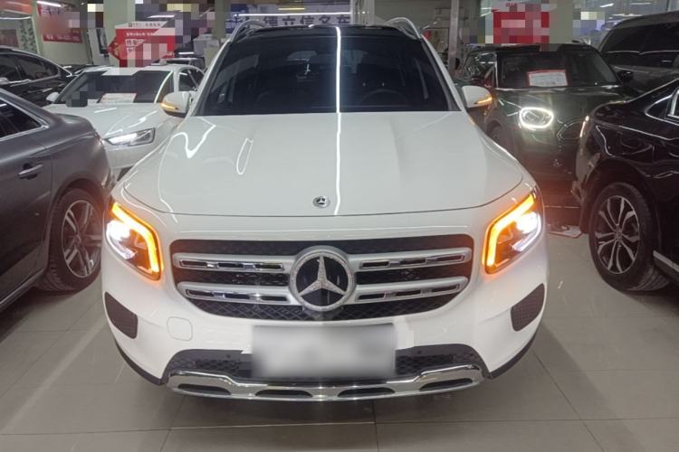 Used Mercedes-Benz GLB 2022 Second Facelift GLB 200 Fashion Edition Front