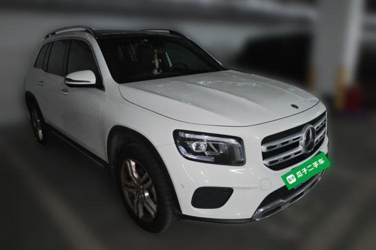 Used Mercedes-Benz GLB 2022 GLB 200 Dynamic Edition Front Right 45 Deg