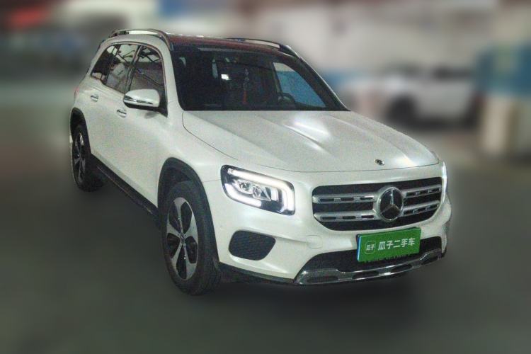 Used Mercedes-Benz GLB 2022 Updated GLB 200 Fashion Edition Front Right 45 Deg