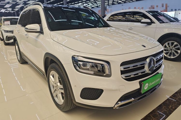 Used Mercedes-Benz GLB 2022 GLB 200 Dynamic Edition Front Right 45 Deg