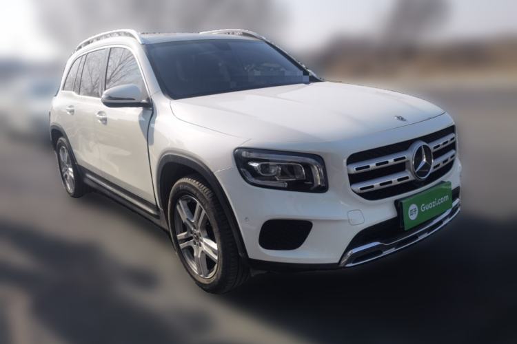 Used Mercedes-Benz GLB 2022 GLB 220 Dynamic Edition Front Right 45 Deg