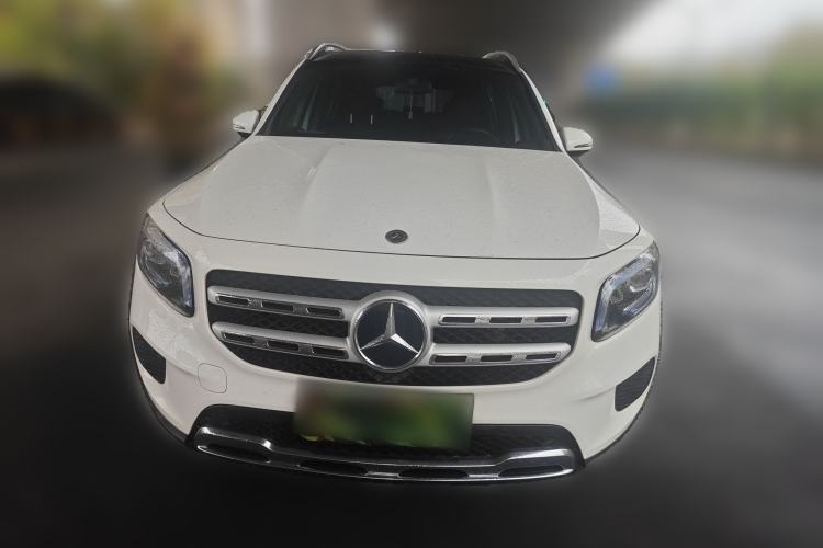 Used Mercedes-Benz GLB 2022 Second Facelift GLB 200 Fashion Edition Front