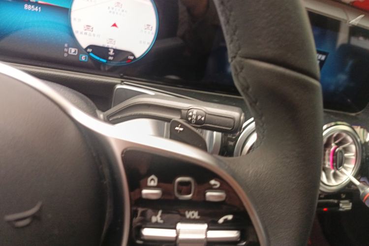 Used Mercedes-Benz GLB 2022 GLB 220 Dynamic Edition Gear Lever