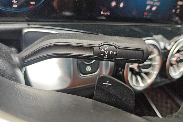 Used Mercedes-Benz GLB 2022 GLB 220 Fashion Model Gear Lever