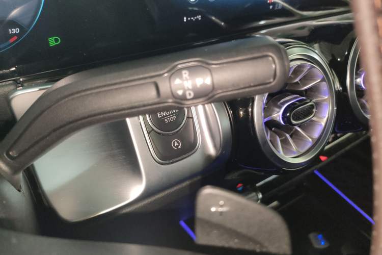 Used Mercedes-Benz GLB 2022 GLB 220 Fashion Model Gear Lever
