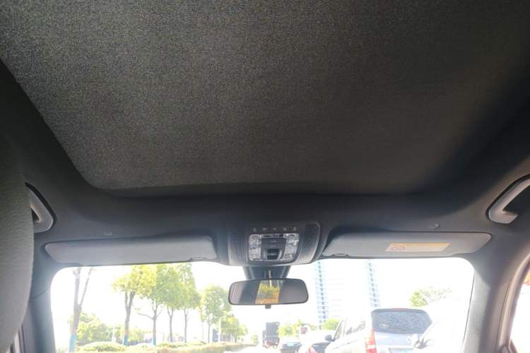 Used Mercedes-Benz GLB 2022 GLB 220 Dynamic Edition Headliner