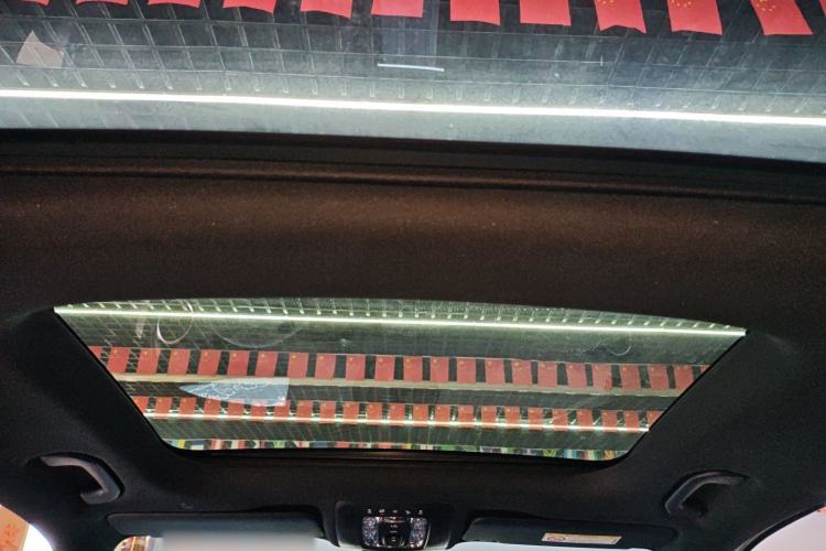 Used Mercedes-Benz GLB 2022 Second Facelift GLB 200 Dynamic Edition Headliner