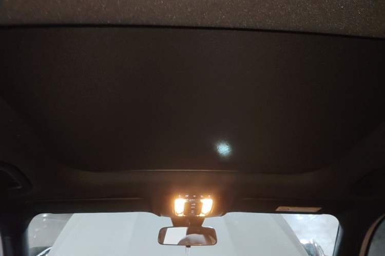 Used Mercedes-Benz GLB 2022 GLB 200 Dynamic Edition Headliner