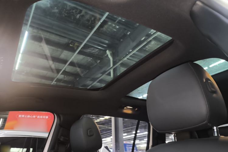 Used Mercedes-Benz GLB 2022 Second Facelift GLB 200 Dynamic Edition Headliner