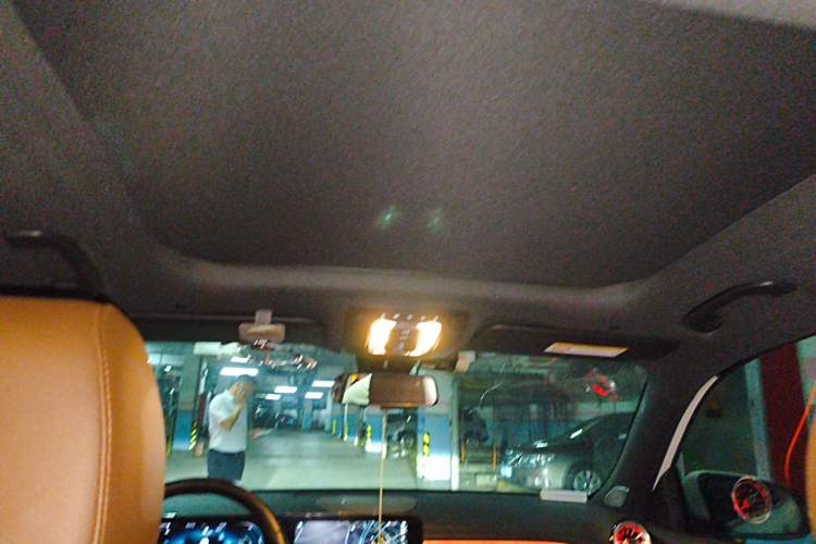 Used Mercedes-Benz GLB 2022 Updated GLB 200 Fashion Edition Headliner