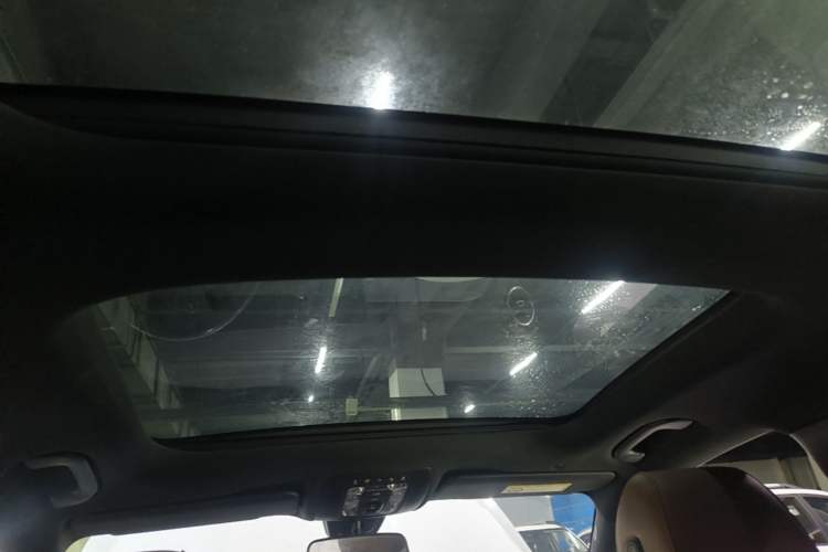 Used Mercedes-Benz GLB 2022 Second Facelift GLB 200 Fashion Edition Headliner