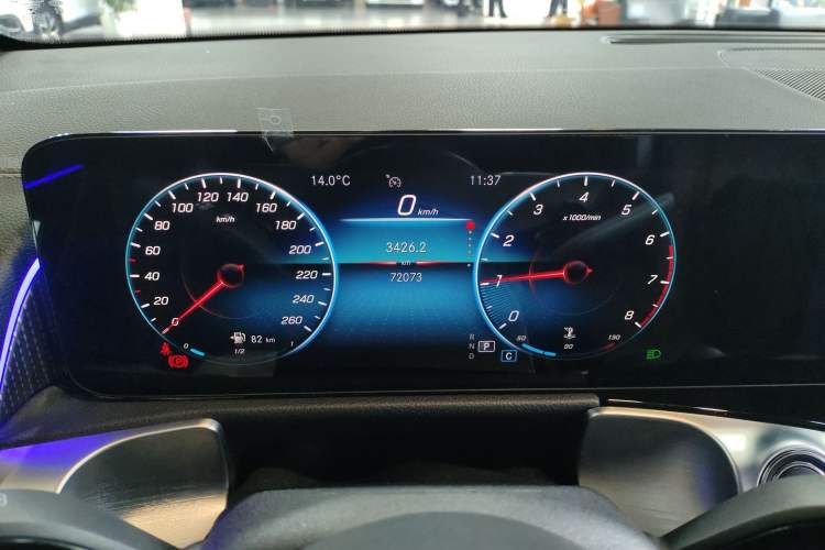 Used Mercedes-Benz GLB 2022 GLB 200 Dynamic Edition Instrument Cluster
