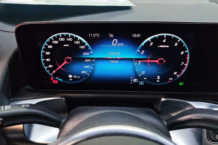 Used Mercedes-Benz GLB 2022 Second Facelift GLB 200 Dynamic Edition Instrument Cluster