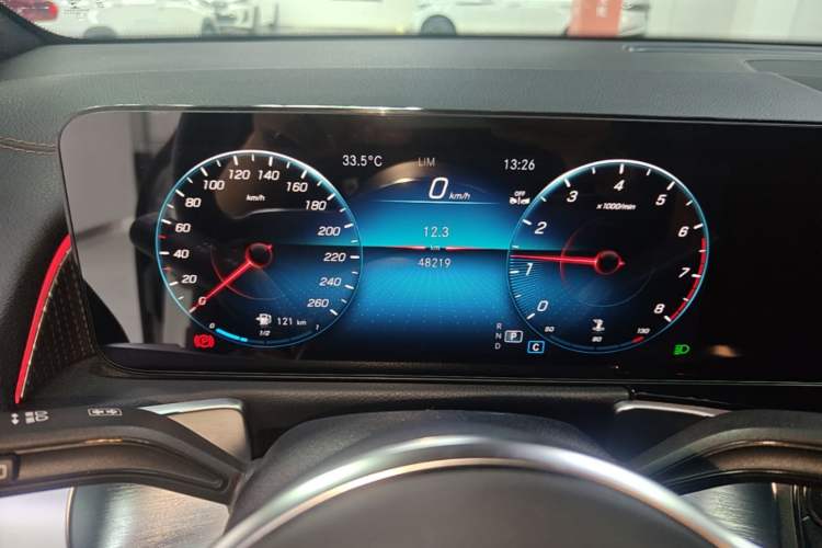 Used Mercedes-Benz GLB 2022 GLB 220 Dynamic Edition Instrument Cluster